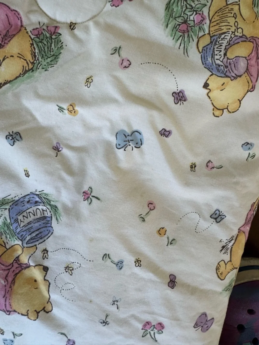 Classic Pooh Cream Baby Quilt with Ruffled Edge - Picture 4 of 11